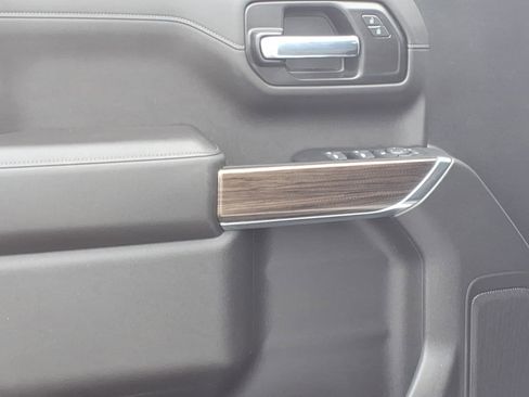 Used 2021 Chevrolet Silverado 1500 RST w/ Z71 Off-Road Package image 14