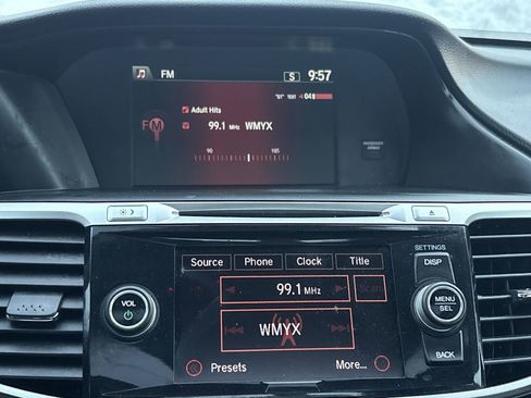 Used 2015 Honda Accord EX-L image 18