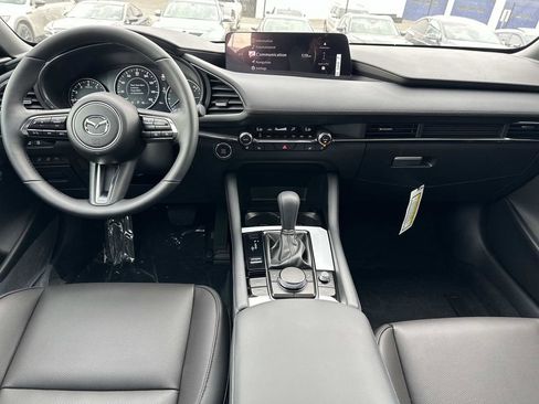 New 2026 MAZDA MAZDA3 Hatchback w/Premium Plus Pkg AWD/4WD image 10