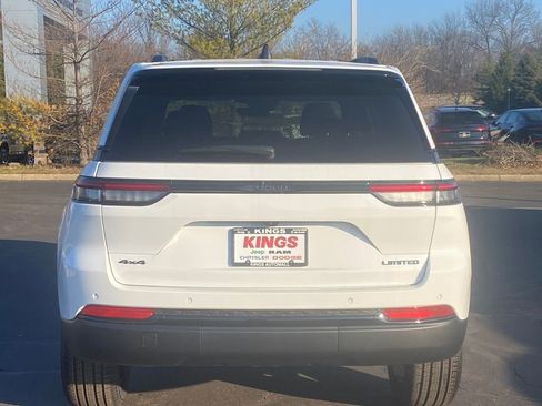 New 2025 Jeep Grand Cherokee Limited w/ Black Appearance Package image 6