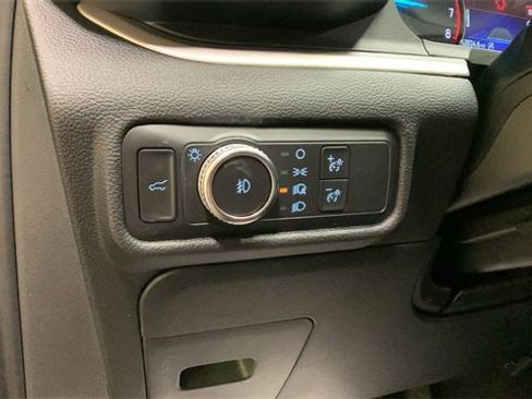 Certified 2021 Ford Explorer XLT w/ Equipment Group 202A image 34