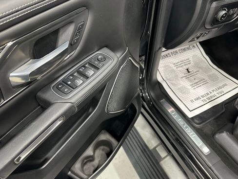 Used 2020 RAM 1500 Limited image 9
