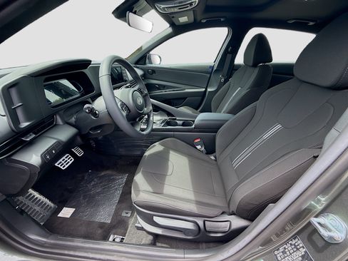 New 2026 Hyundai Elantra SEL Sport Premium FWD image 14