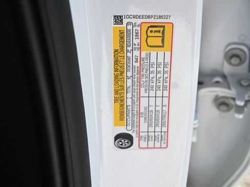 Used 2023 Chevrolet Silverado 1500 RST image 29