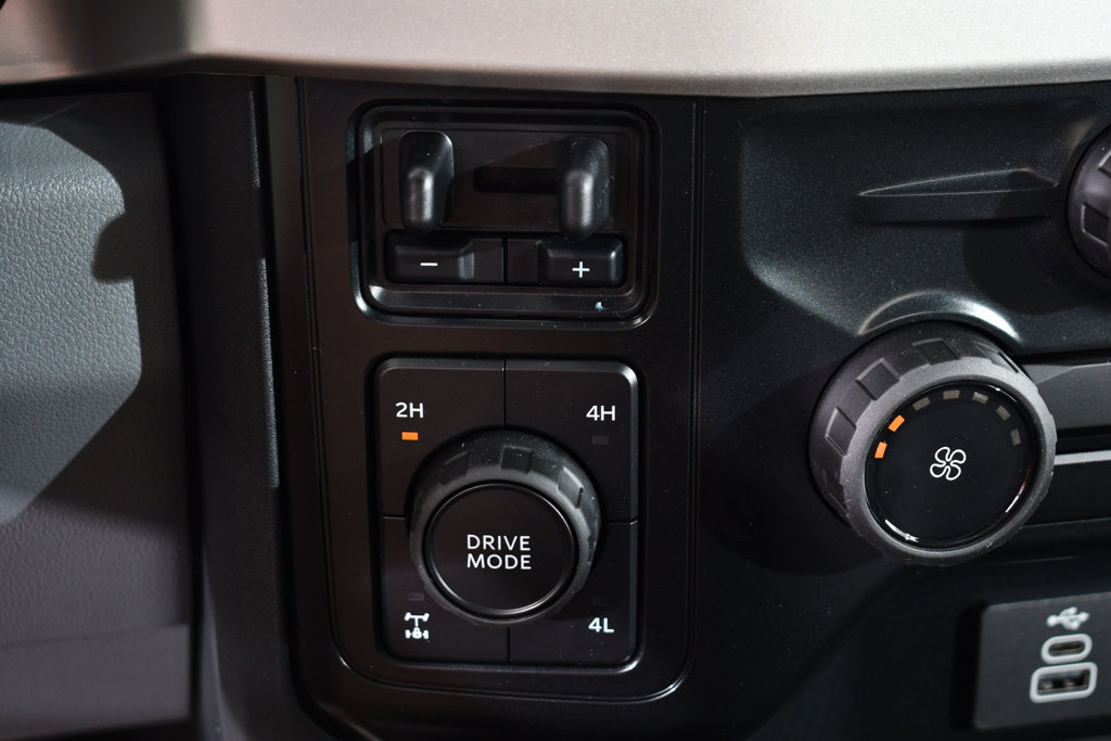 New 2026 Ford F350 XLT AWD/4WD image 29