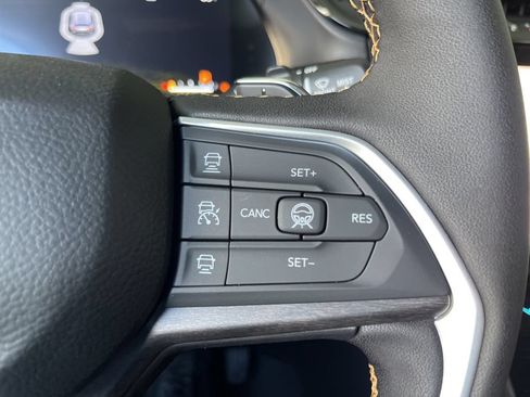 New 2026 Jeep Grand Cherokee L Limited AWD/4WD image 29