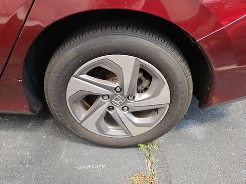 Used 2020 Honda Insight EX image 10