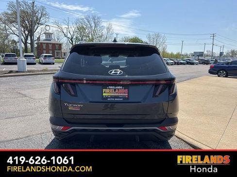 Used 2023 Hyundai Tucson SEL FWD image 4