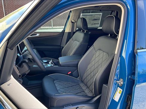 New 2026 Volkswagen Atlas SEL Premium R-Line AWD/4WD image 8