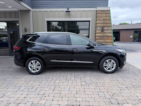 Used 2020 Buick Enclave Essence FWD image 9