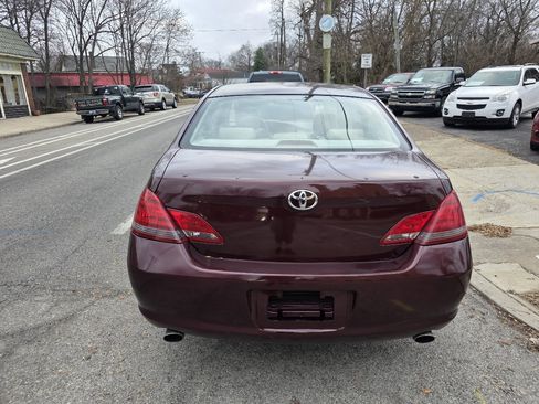 Used 2008 Toyota Avalon XLS image 4