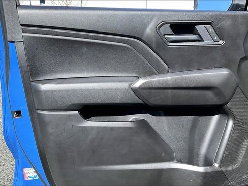 Used 2025 Chevrolet Colorado Trail Boss image 26