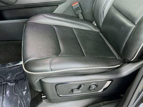 Used 2022 RAM 1500 Limited image 31