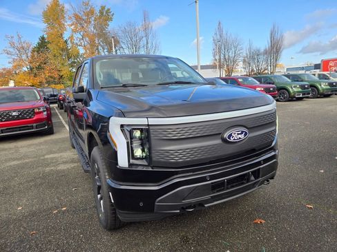 New 2025 Ford F150 Lightning Flash AWD/4WD image 3