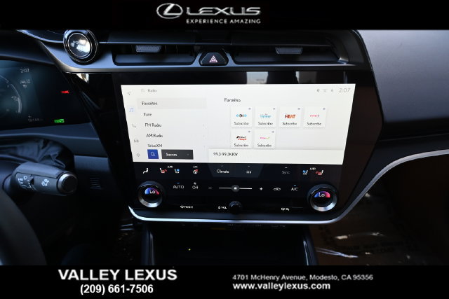 Certified 2023 Lexus RZ 450e Premium w/ Technology Package AWD/4WD image 9