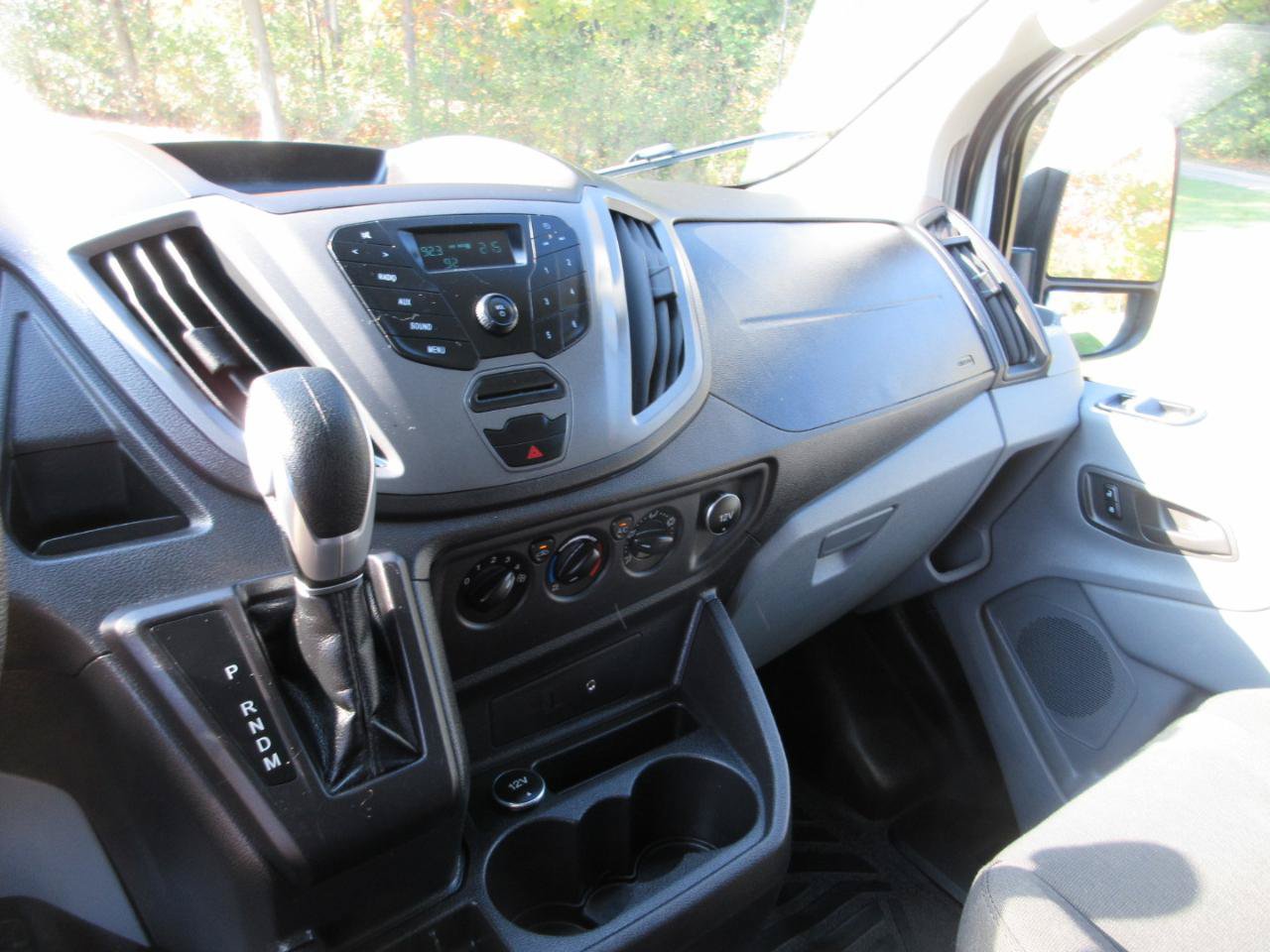 Used 2016 Ford Transit 350 XL RWD image 31
