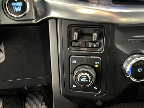 Used 2022 Ford F150 Lariat image 32