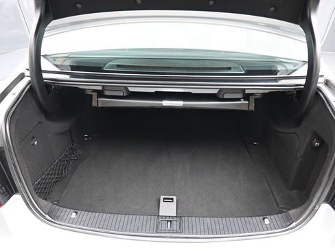 Used 2016 Mercedes-Benz E 350 Sedan w/ Premium Package image 45