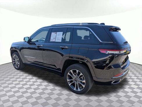Used 2022 Jeep Grand Cherokee Overland w/ Advanced Protech Group III AWD/4WD image 5