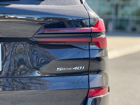 New 2026 BMW X5 sDrive40i image 15