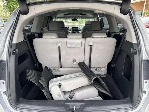 Certified 2022 Honda Odyssey Touring image 8