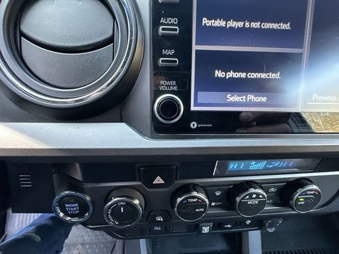 Used 2023 Toyota Tacoma TRD Off-Road image 14