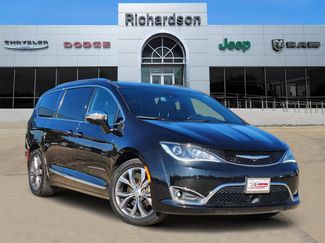Used 2020 Chrysler Pacifica Limited video 1