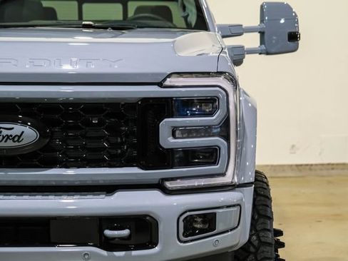 Used 2026 Ford F450 Platinum w/ Platinum Plus Package image 3