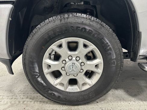Used 2024 RAM 2500 Laramie image 65