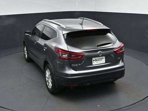 Used 2022 Nissan Rogue Sport SV FWD image 34
