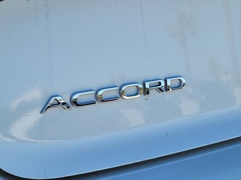 Used 2024 Honda Accord Sport image 7