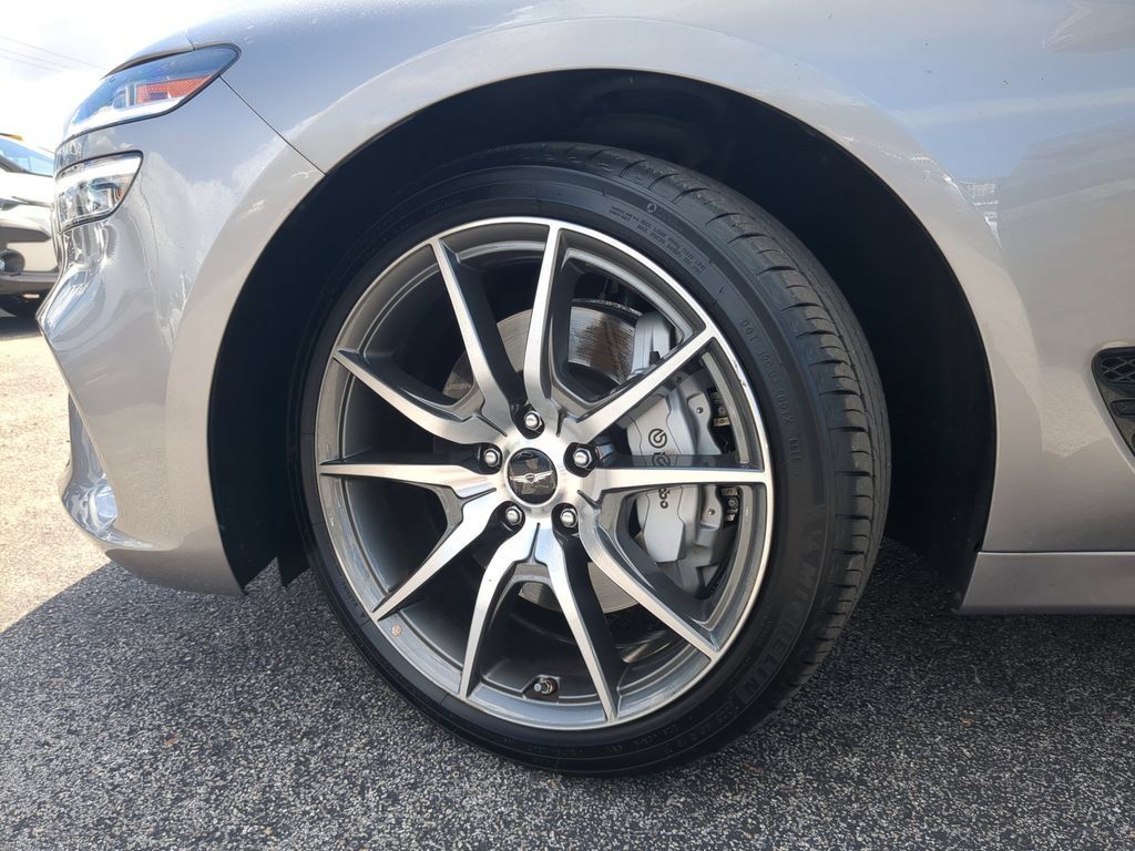 Used 2026 Genesis G70 2.5T RWD image 33