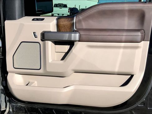 Used 2019 Ford F150 Limited w/ Trailer Tow Package image 21