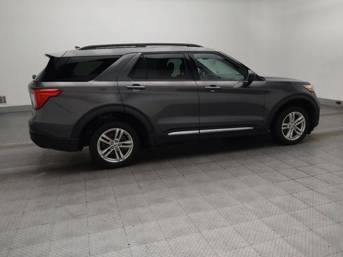 Used 2020 Ford Explorer XLT w/ Equipment Group 202A AWD/4WD image 10