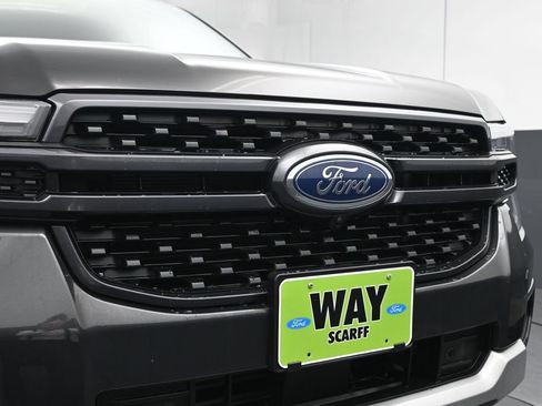 Used 2024 Ford Ranger Lariat w/ FX4 Off-Road Package AWD/4WD image 7