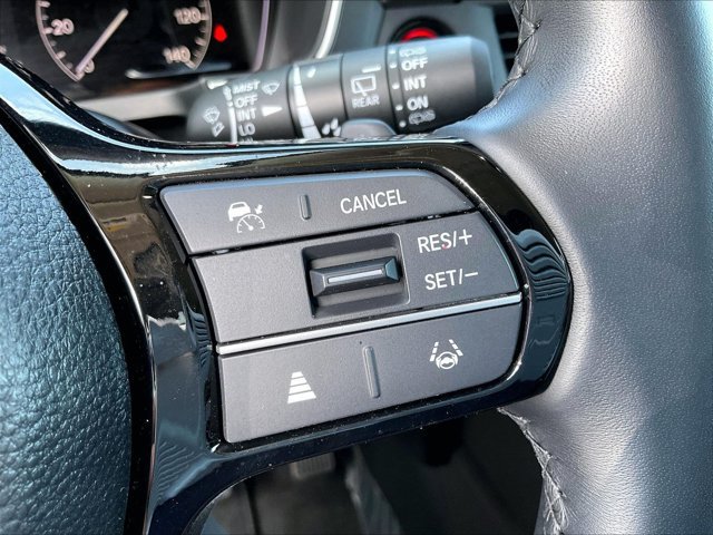 Used 2025 Honda Pilot Touring image 21