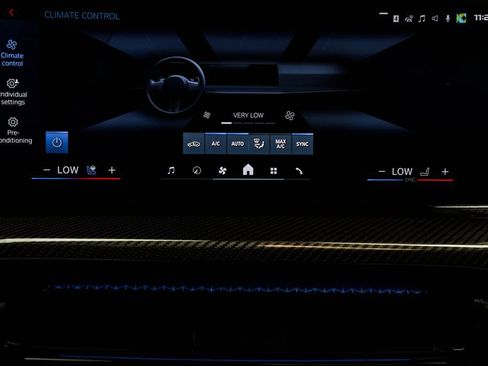 Used 2025 BMW M4 Competition RWD image 28
