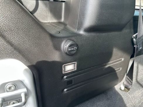 Used 2025 Jeep Wrangler Sport image 25