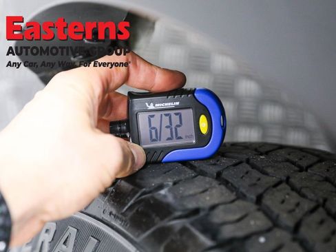 Used 2020 Ford Transit 150 Low Roof image 28