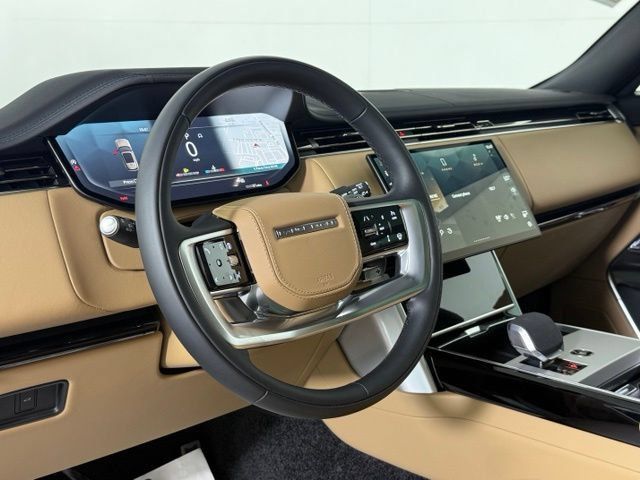 New 2026 Land Rover Range Rover Long Wheelbase SE AWD/4WD image 44