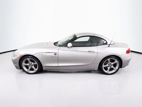 Used 2011 BMW Z4 sDrive30i RWD image 16