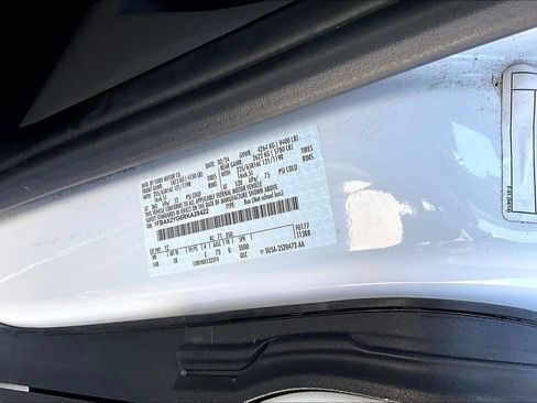 Certified 2024 Ford Transit 350 XLT RWD image 32
