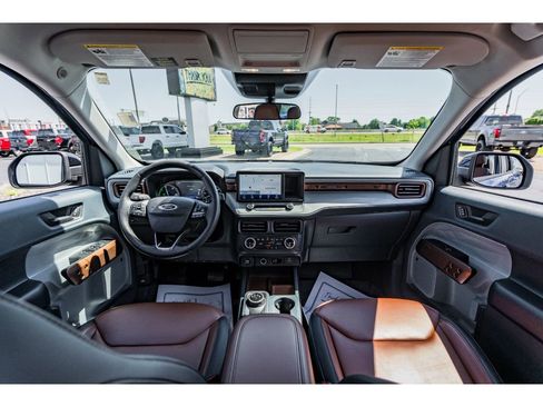 Used 2024 Ford Maverick Lariat FWD image 9
