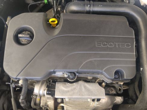 Used 2023 Chevrolet Malibu LT FWD image 30
