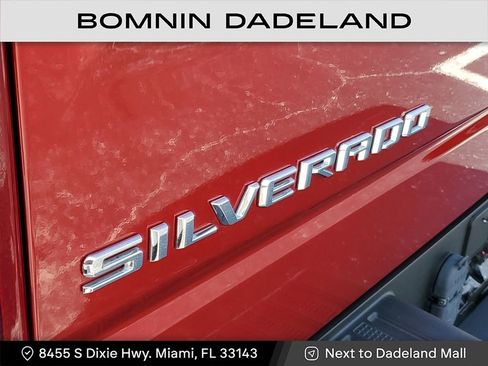 Used 2021 Chevrolet Silverado 1500 LT Trail Boss image 7
