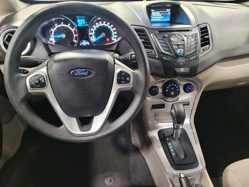 Used 2019 Ford Fiesta SE FWD image 22