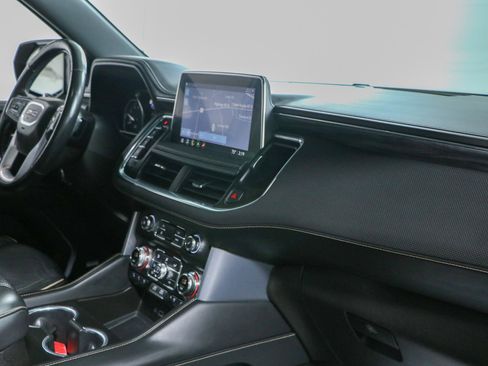 Used 2021 GMC Yukon SLT w/ SLT Luxury Plus Package RWD image 31