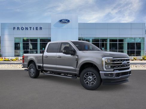 New 2026 Ford F250 4x4 Crew Cab Super Duty image 32