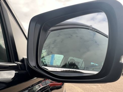 New 2025 Honda Pilot EX-L image 14