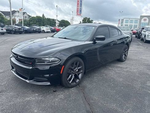 Used 2023 Dodge Charger SXT w/ Blacktop Package RWD image 3